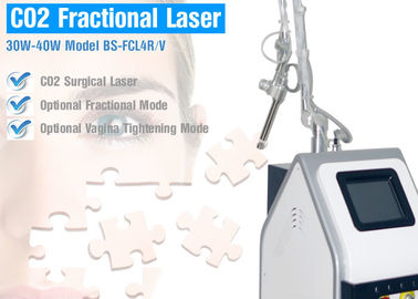 Wyszczuplająca powierzchnia skóry Maszyna laserowa z frakcją CO2 do naskórkowego usuwania / zmniejszania zmarszczek
